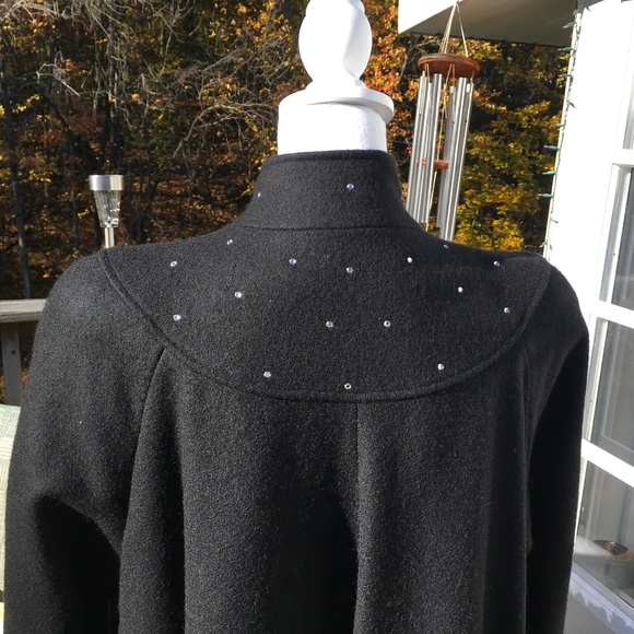 Vintage wool blend black petite swing coat with rhinestones on the shoulder area - Picture 6 of 8
